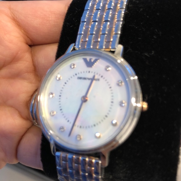 NWT His and Hers Emporio Armani watch set - Picture 10 of 15